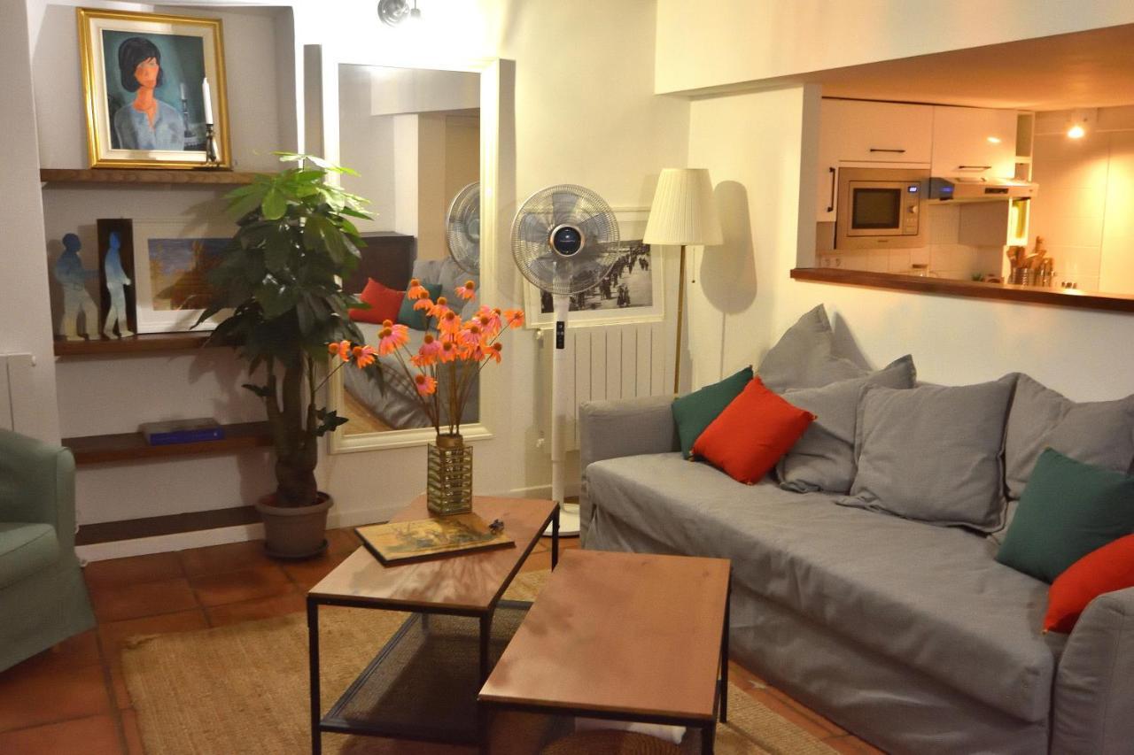 Apartment 33 On The Old Historic Senate Square Ницца Экстерьер фото